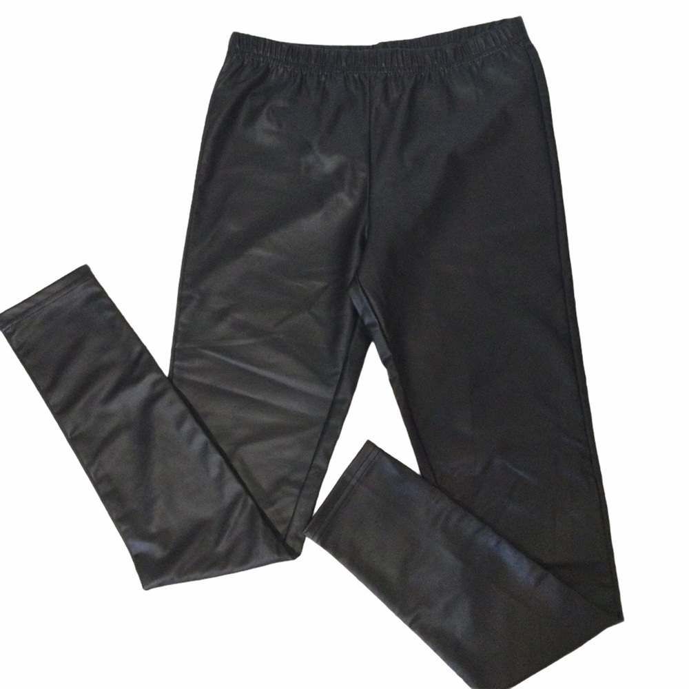 NEW black faux leather leggings pants SIZE M.  Brand is Laugh Out Loud